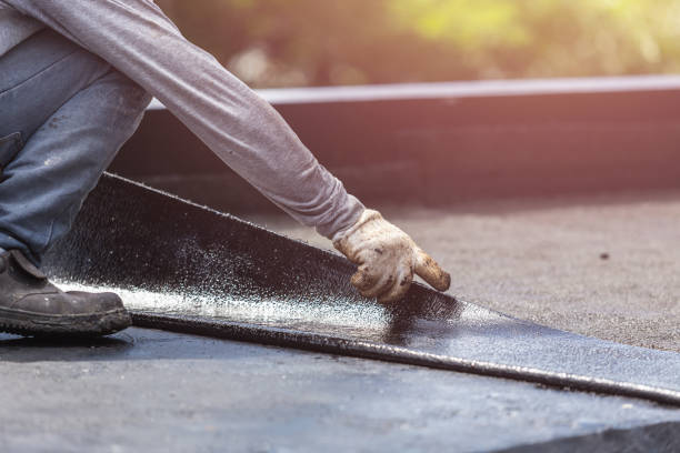 Professional Crawl Space Encapsulation technician working in Lakeview, OH